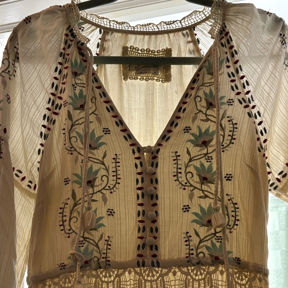 Anthropologie gorgeous boho Embroidered Cream dress